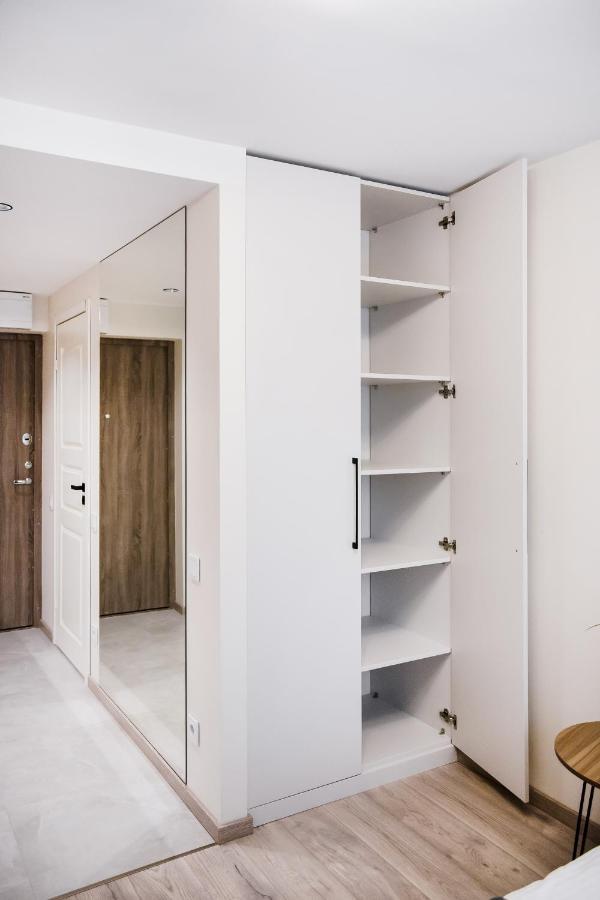Stylish Apartment In Zverynas Wilna Exterior foto